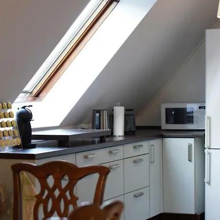 Monteurwohnung-Wohnen Auf Zeit-Ferienwohnung-Moebliertes Wohnen * Troisdorf