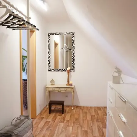 Lachristina Koeln-bonn-siegburg Apartment *